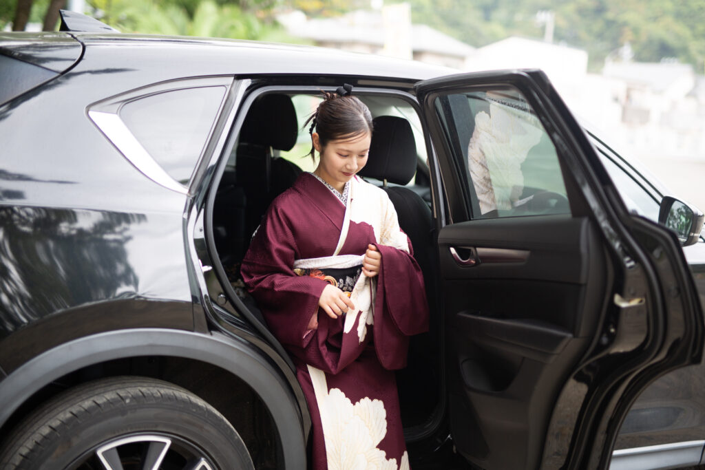 着物の所作・車の乗り降り